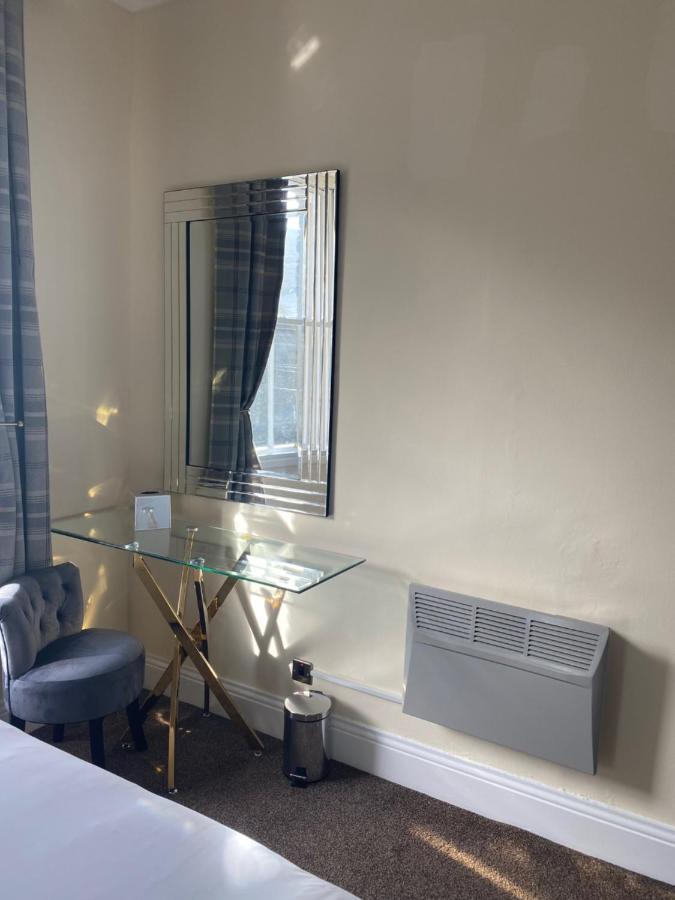 Merewyke Boutique Luxury Family Apartment Sleeps 4 , Central Location Windermere Exteriör bild