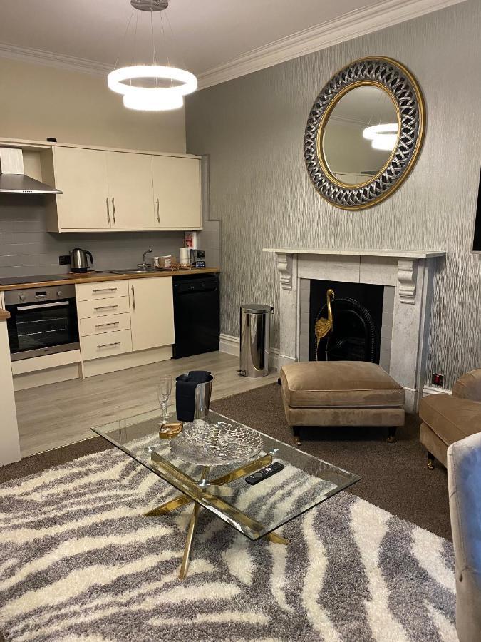 Merewyke Boutique Luxury Family Apartment Sleeps 4 , Central Location Windermere Exteriör bild